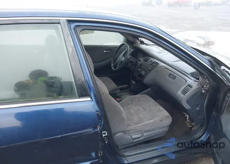 2002 Honda Accord 2.3 Lx from USA, damaged, VIN JHMCG56402C005067